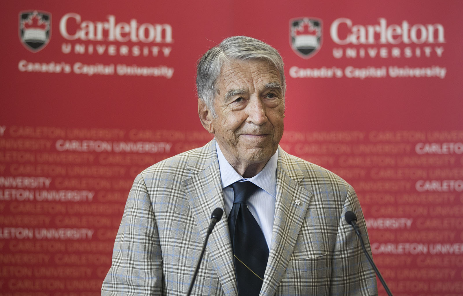 Wes Nicol speaking at Carleton University